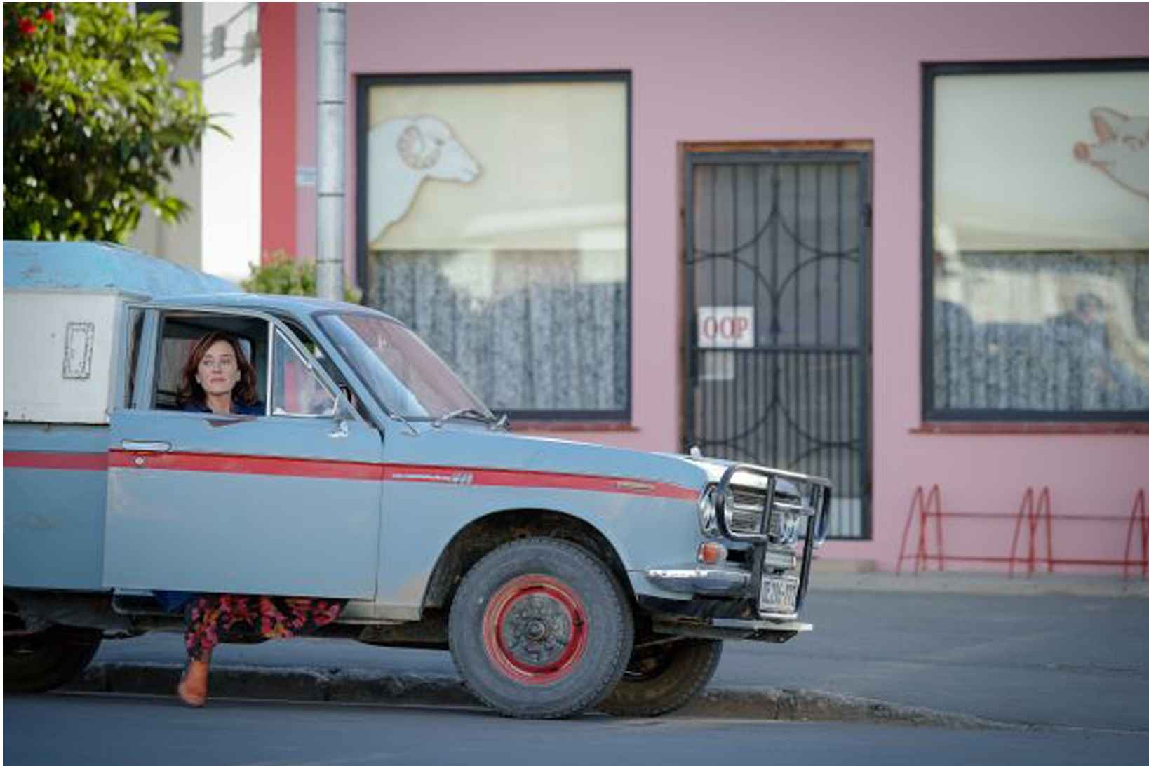 54ffd8e2-7985-4833-84bd-657f19ae4b22