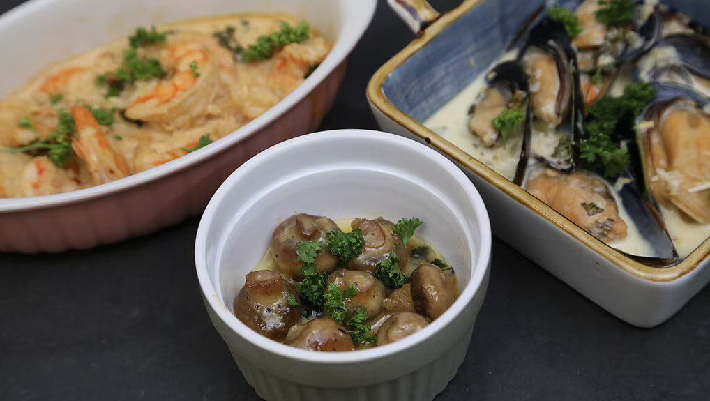 A union of land and sea_ Prawns, Mussels & Mushrooms Medley